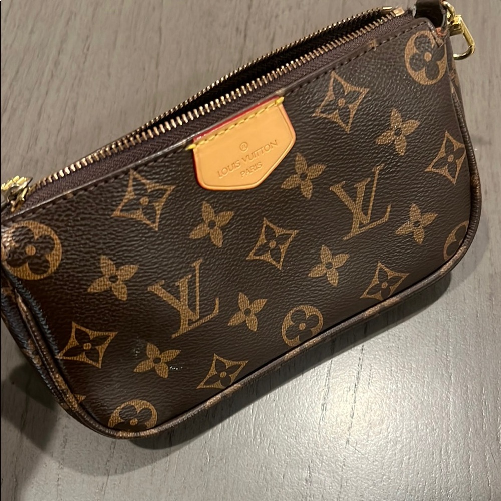 Louis Vuitton Brown Monogram Clutch